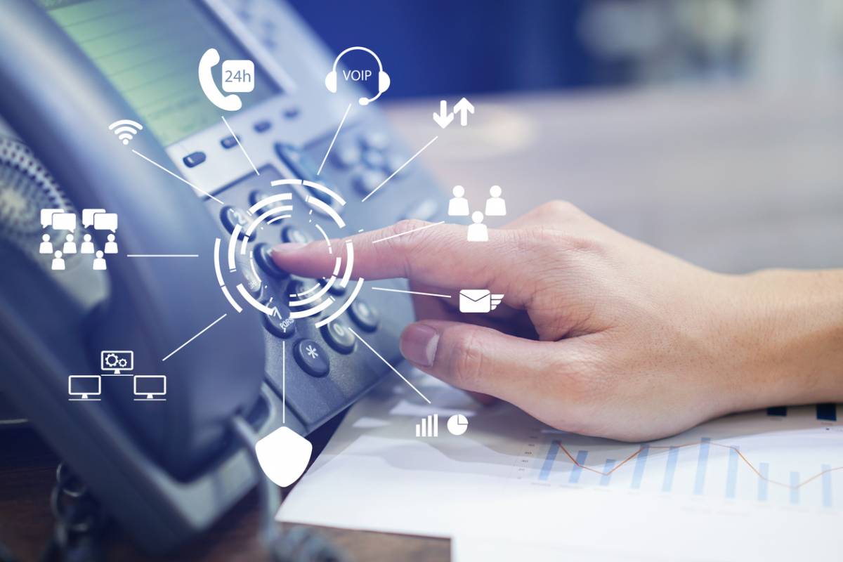 Optimisez votre communication d’entreprise grâce à la téléphonie VoIP