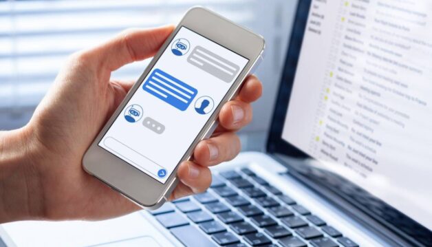 contact-chatbot.jpg