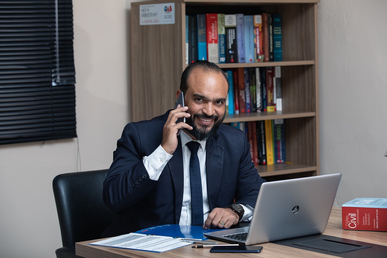 Comment éviter les pièges juridiques en construction avec un avocat expert