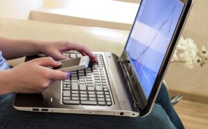5 astuces pour garder vos développeurs en télétravail engagés en 2025