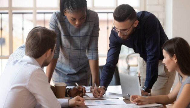 comment-structurer-votre-service-rh.jpg
