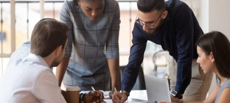 comment-structurer-votre-service-rh.jpg