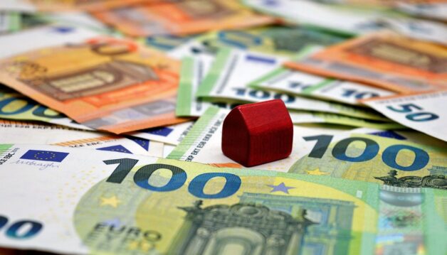Comment_investir_10_000_€_intelligemment_?