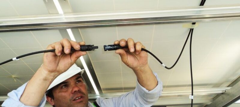 Technicien_de_maintenance_:_un_métier_d_avenir