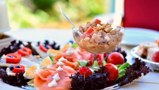 Plateaux_repas_paris:_bénéficiez_de_repas_de_qualité