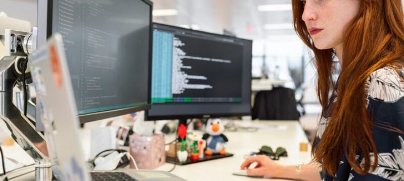 5_façons_d_éviter_la_distraction_sur_un_lieu_de_travail_bondé