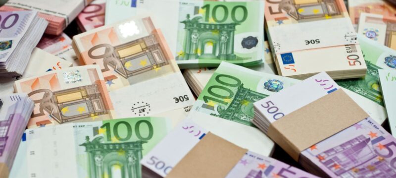 somme maximale d’argent liquide autorisée à conserver chez vous