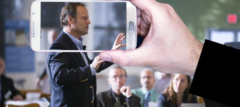 Comment_la_vidéoconférence_peut_vous_aider_à_conclure_une_vente
