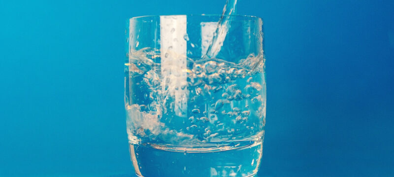 Simplifiez-vous la vie avec une fontaine à eau dans votre bureau