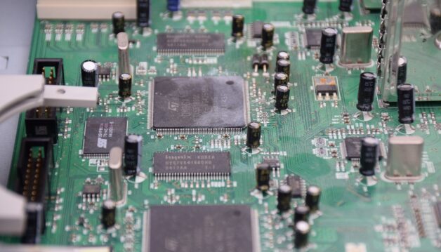 Cartes_électroniques_:_un_moteur_de_croissance_pour_les_entreprises_?