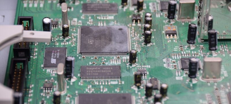 Cartes_électroniques_:_un_moteur_de_croissance_pour_les_entreprises_?
