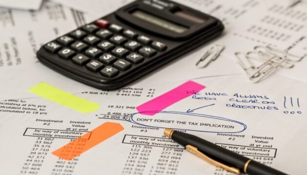 Quelle_est_la_différence_entre_un_comptable_et_un_expert_comptable_?