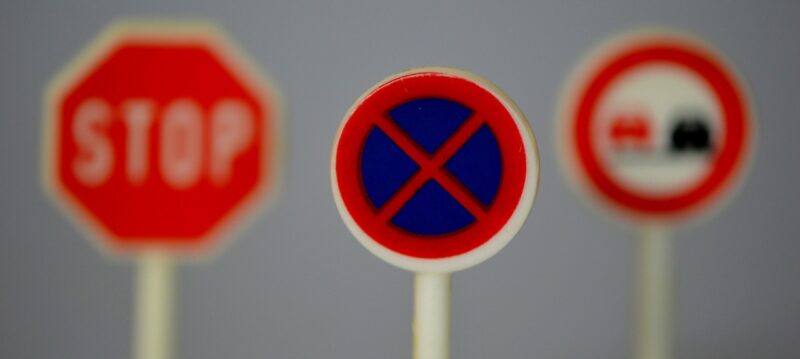 Sécurité_en_entreprise_:_l’importance_des_équipements_de_signalisation