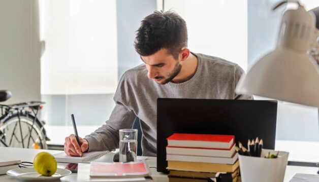 visu-la-formation-en-alternance-un-atout-pour-le-projet-professionnel.jpg