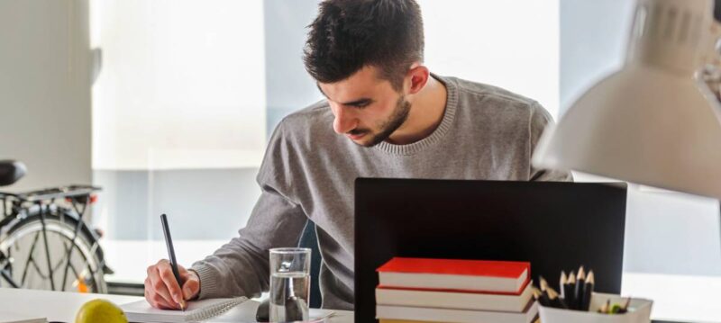 visu-la-formation-en-alternance-un-atout-pour-le-projet-professionnel.jpg