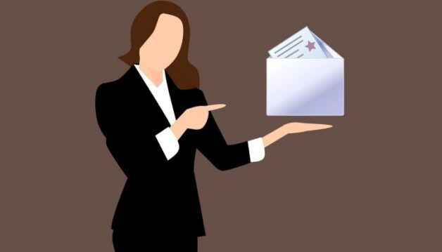 Le_courrier_électronique_et_le_publipostage_:_lequel_fonctionne_le_mieux_?