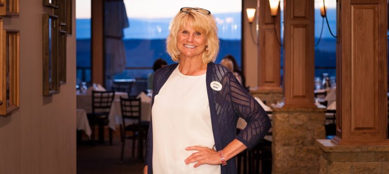 Synergie_des_hôtesses_et_animateurs_pour_des_événements_mémorables_à_Paris