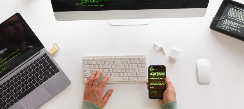 Apprenez_à_se_présenter_en_entreprise_:_stratégies_et_bonnes_pratiques_à_connaître Apprenez_à_se_présenter_en_entreprise_:_stratégies_et_bonnes_pratiques_à_connaître