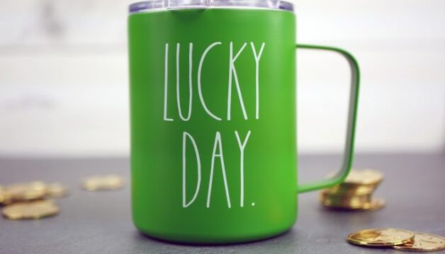 Faites_plaisir_à_vos_collaborateurs_en_leur_offrant_une_tasse_à_café_personnalisée