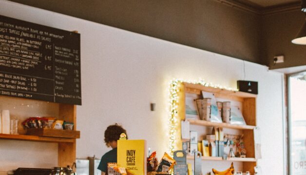 Comment_toute_petite_entreprise_peut_stimuler_ses_ventes_grâce_à_l_affichage_dynamique