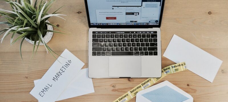 Découvrez_les_avantages_des_lettres_recommandées_en_ligne_:_sécurité,_rapidité,_facilité_