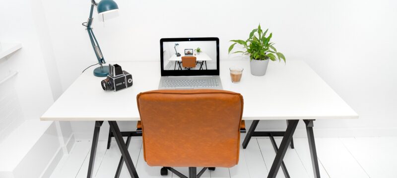 Améliorer_l_efficacité_et_le_bien_être_au_travail_:_l_importance_des_cabines_acoustiques_dans_les_bureaux_modernes