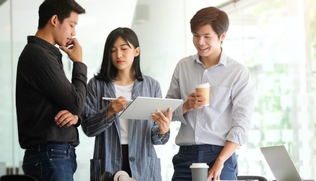 La_révolution_des_startups_:_comment_les_plateformes_transforment_l_investissement_entreprise