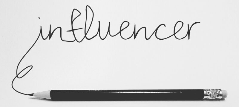 Le_pouvoir_de_l_influence_marketing_:_comment_choisir_et_travailler_avec_des_influenceurs_pour_promouvoir_votre_marque_?