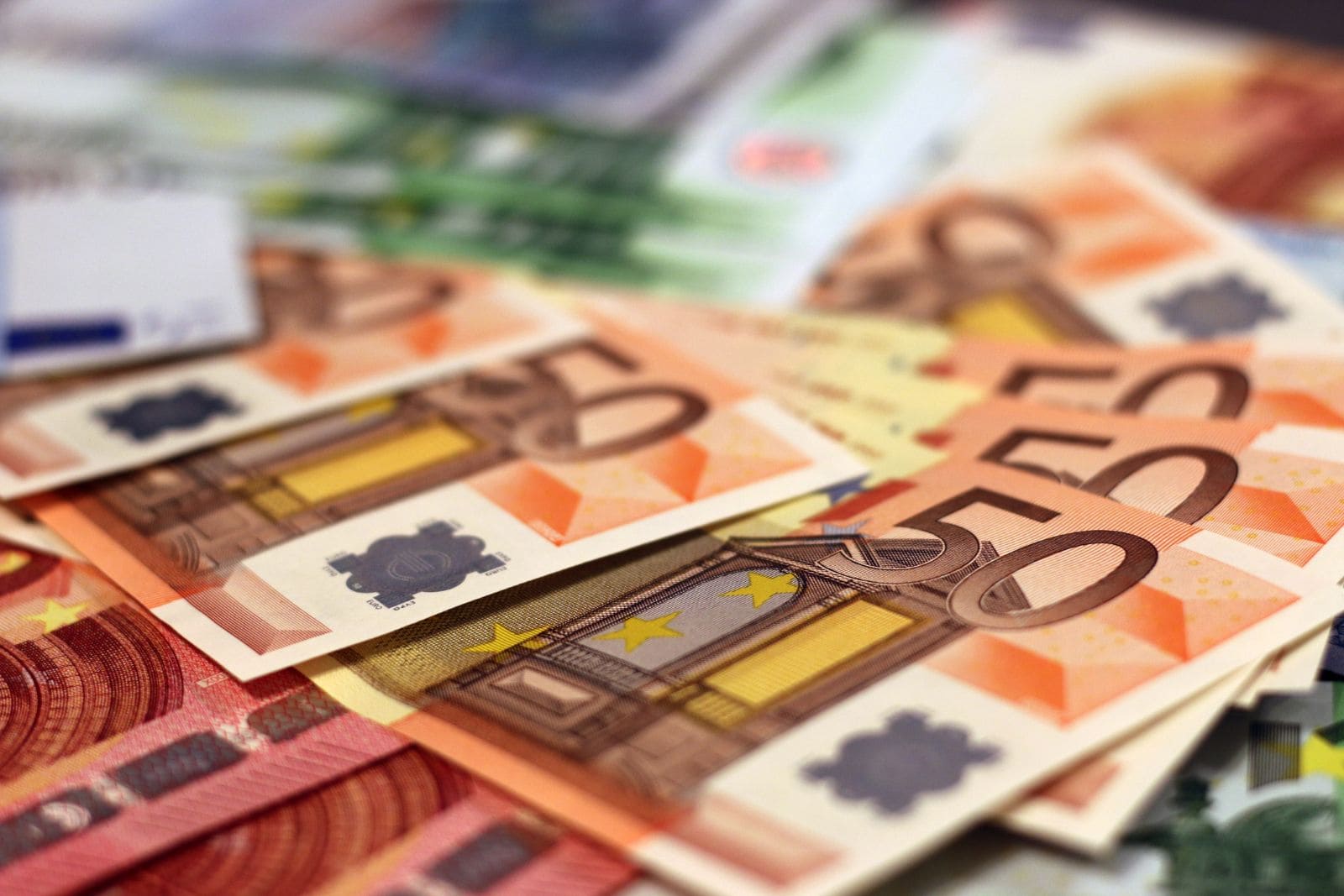il remporte 2 millions d’euros au loto avec seulement 10 euros